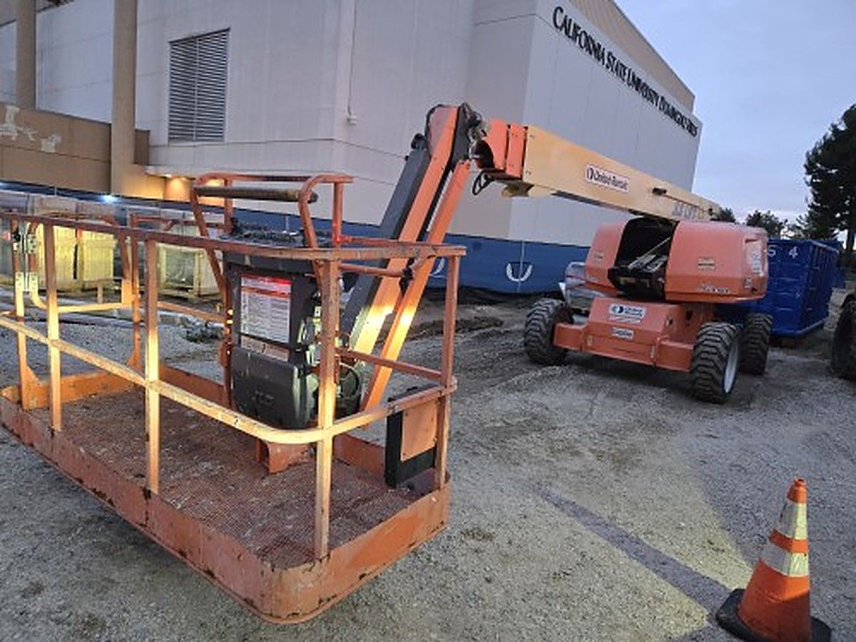 JLG 660SJ photo 5