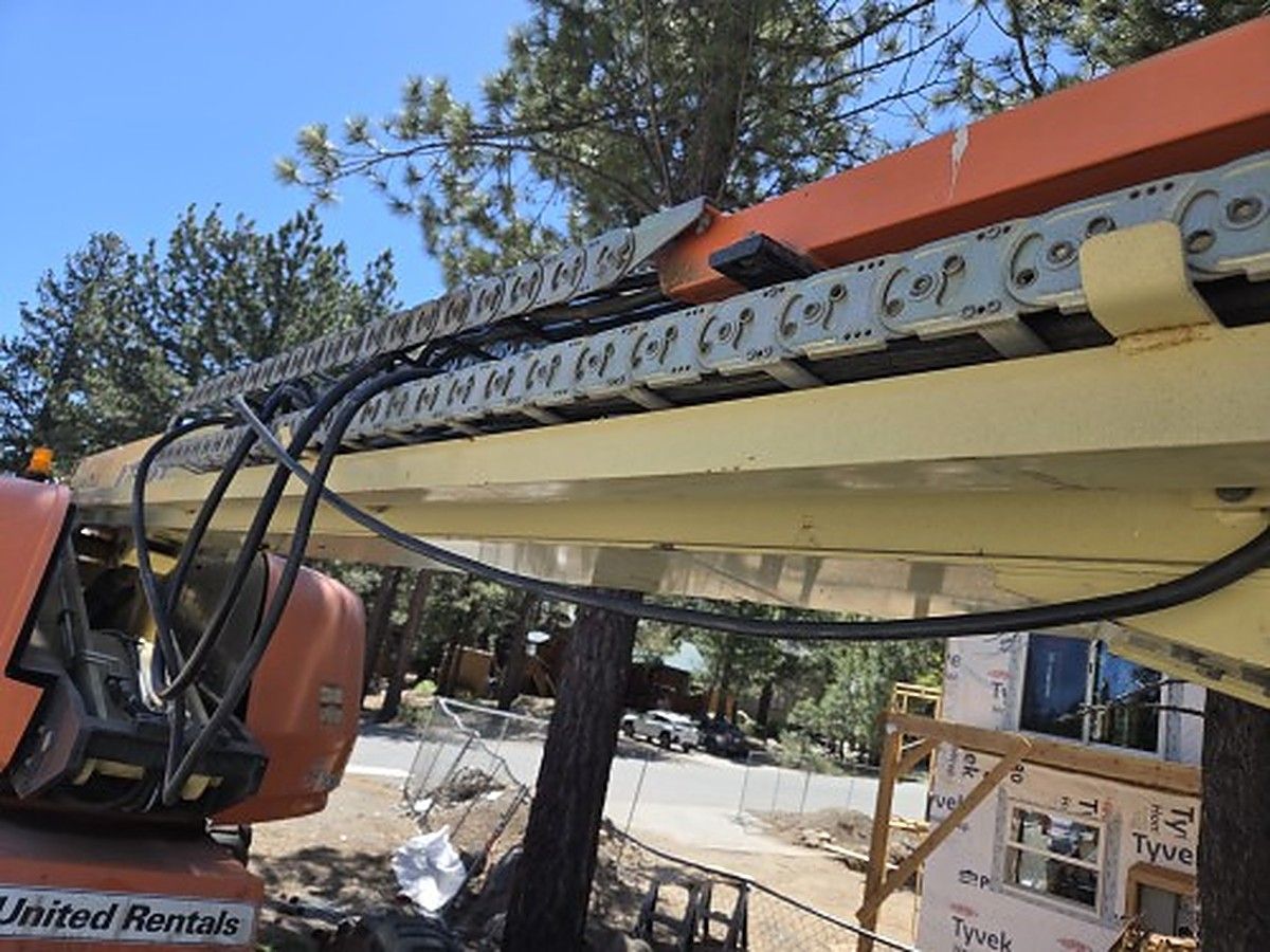 JLG 660SJ photo 2