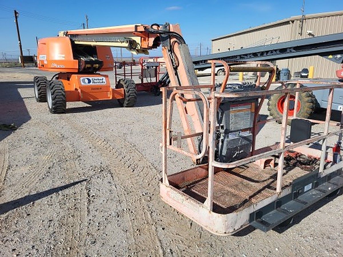 JLG 660SJ photo 3