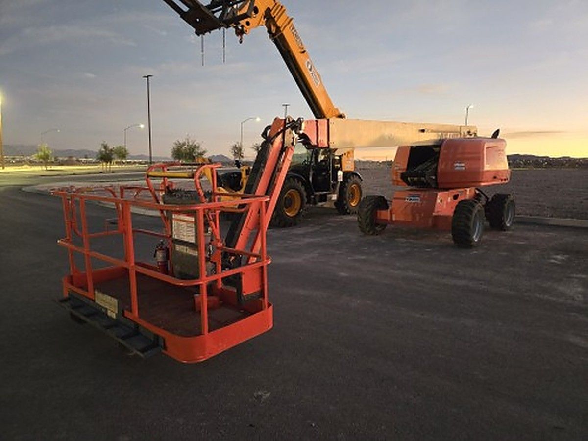 JLG 660SJ photo 3