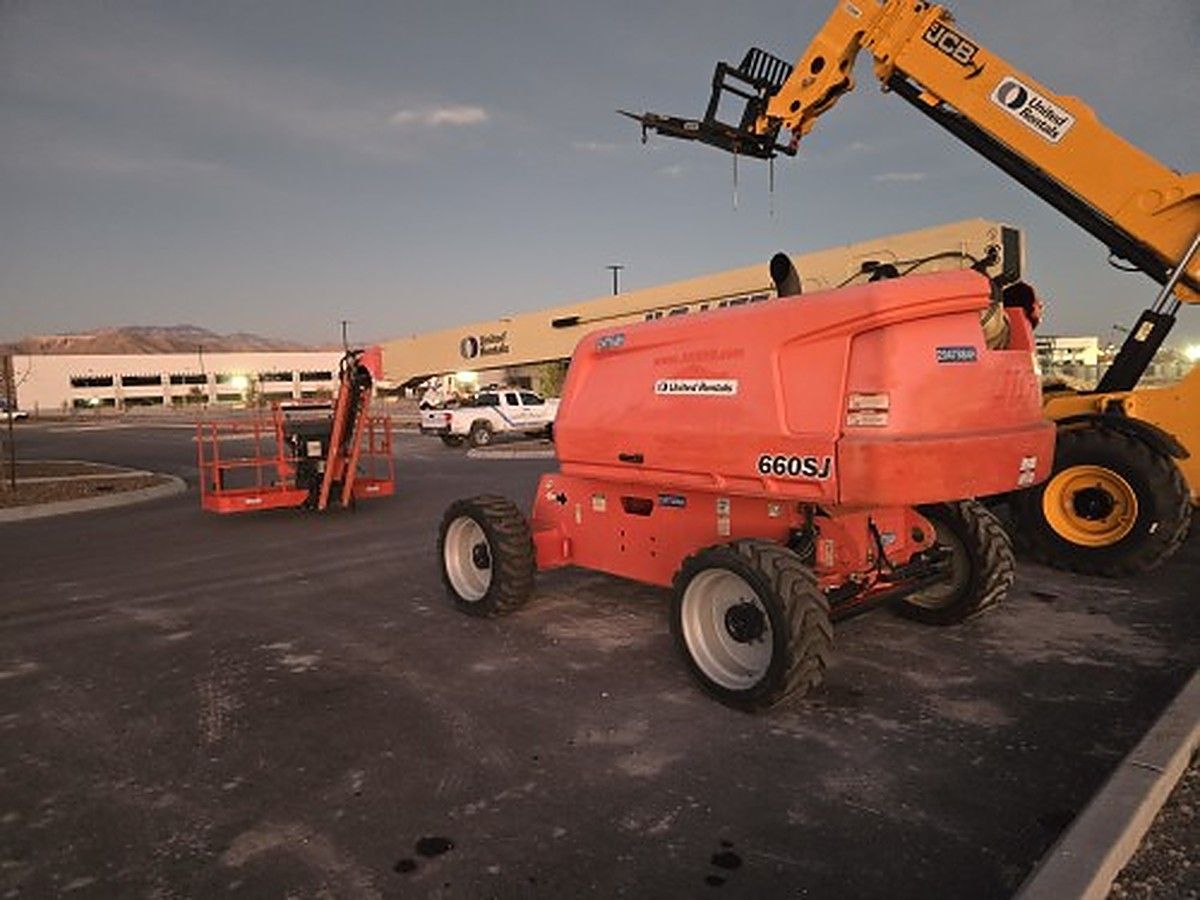 JLG 660SJ photo 5