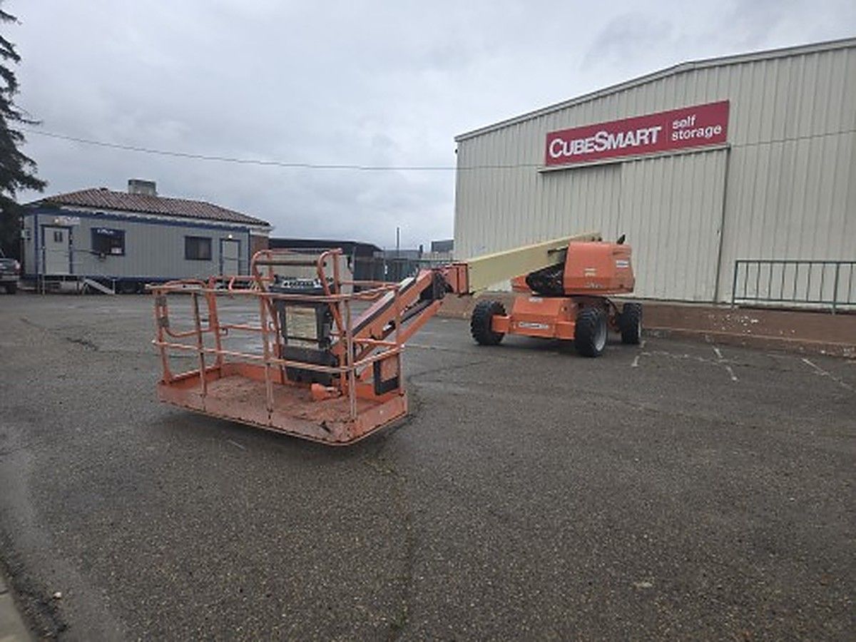JLG 660SJ photo 2