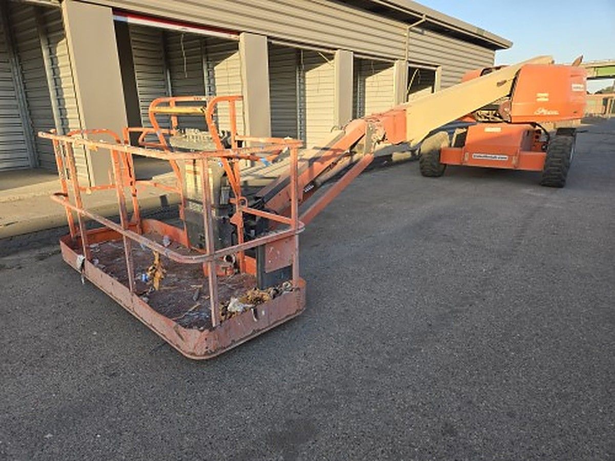 JLG 660SJ photo 9