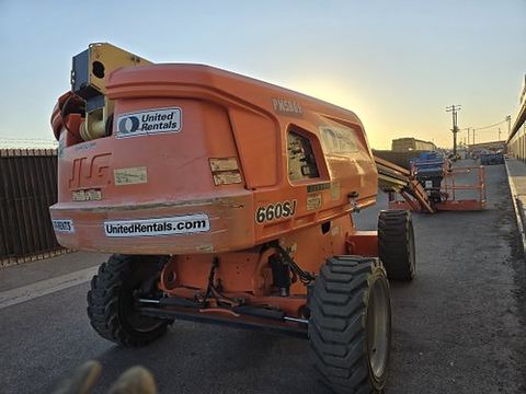 2018 JLG 660SJ Boom 65-70' Telescopic