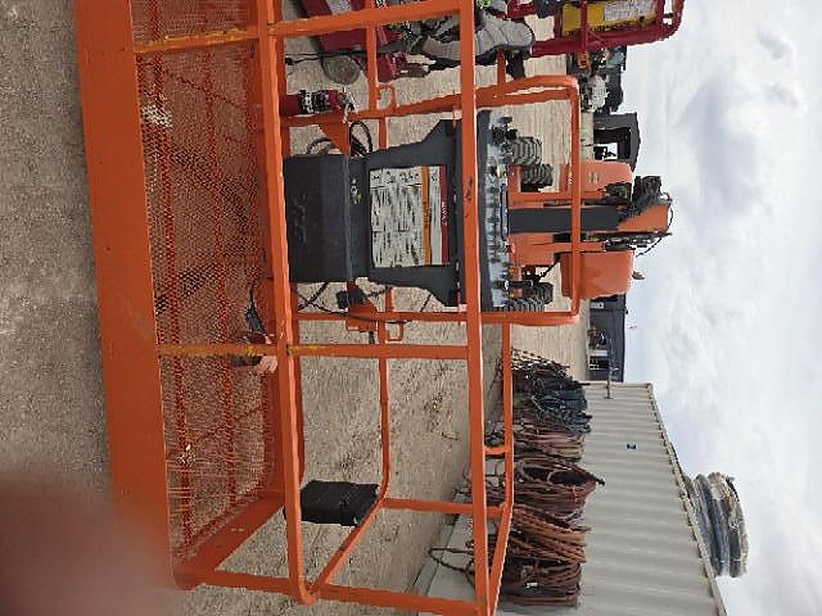 JLG 660SJ photo 13
