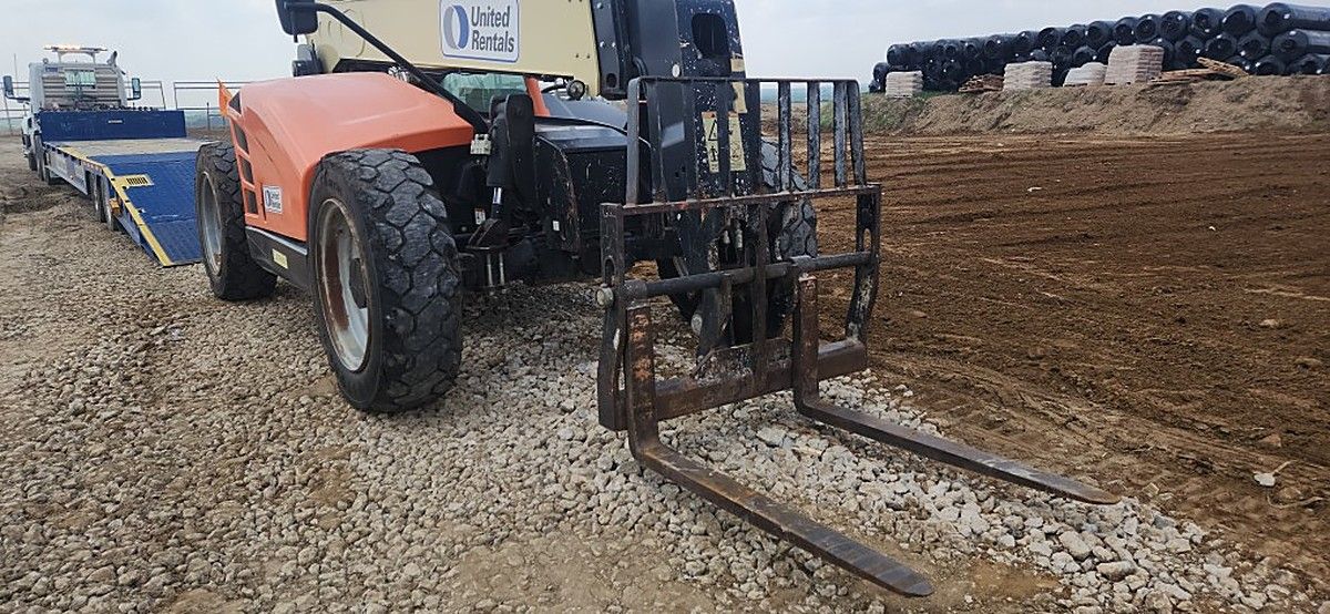 JLG 742 photo 4