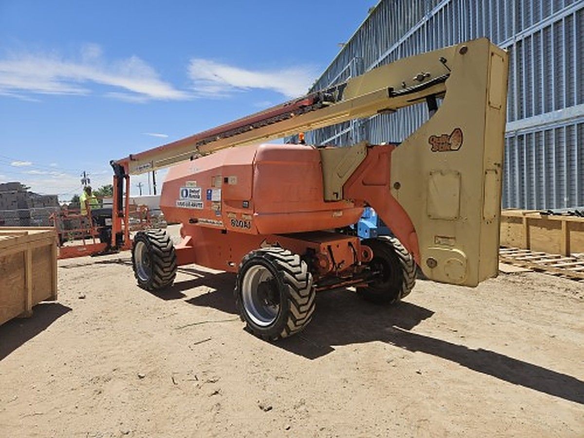 JLG 800AJ photo 2