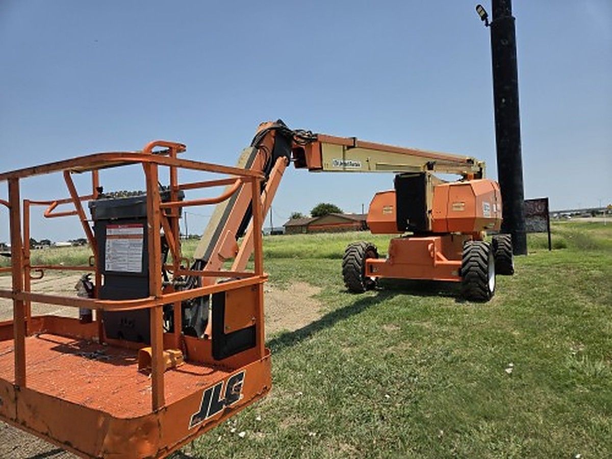 JLG 800AJ photo 9