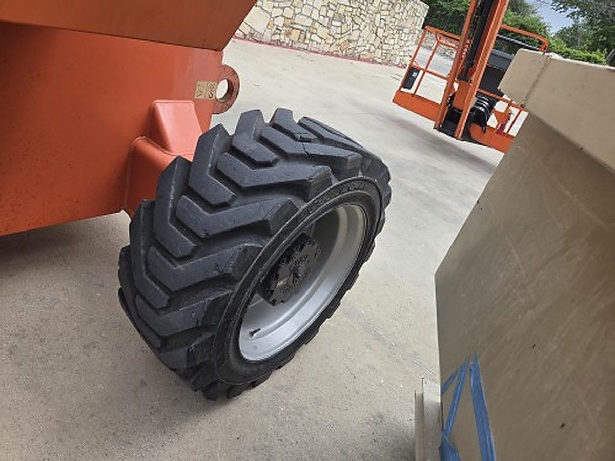 JLG 800AJ photo 12