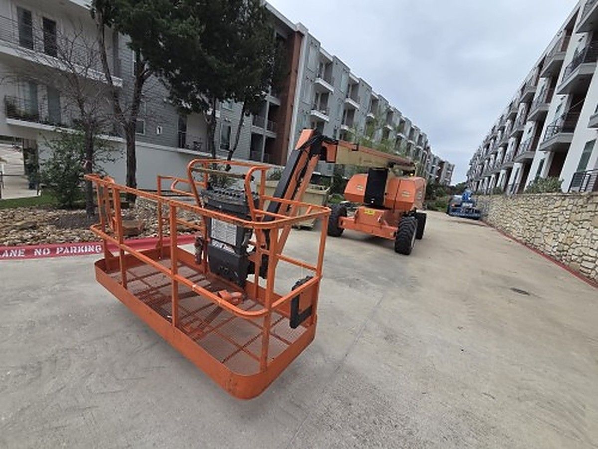 JLG 800AJ photo 9