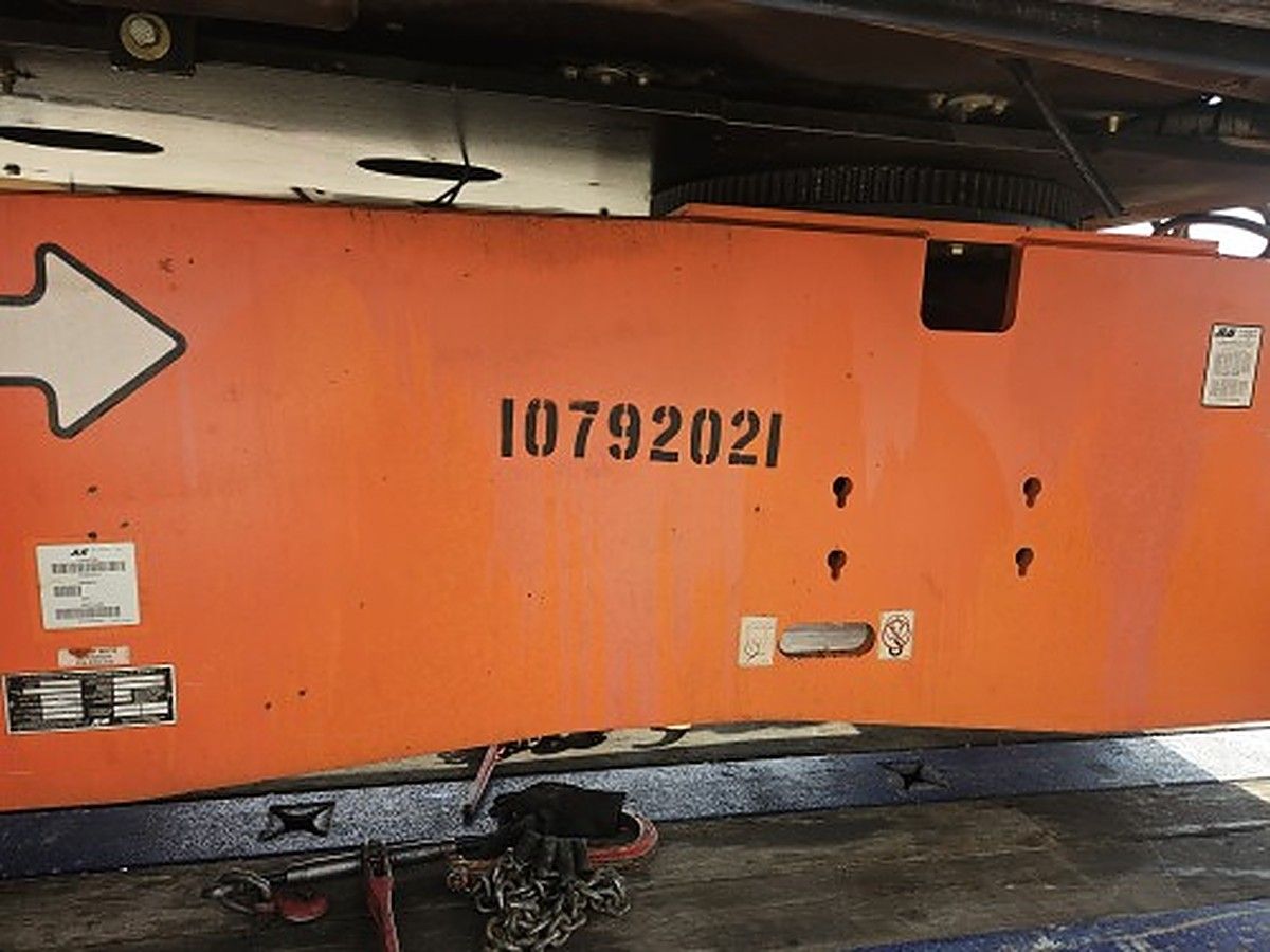 JLG 800S photo 5