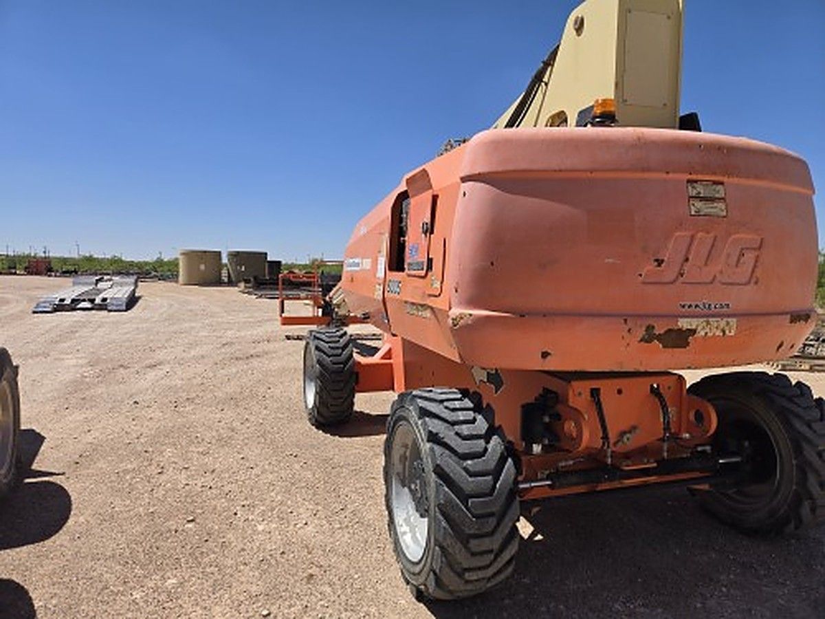 JLG 800S photo 2