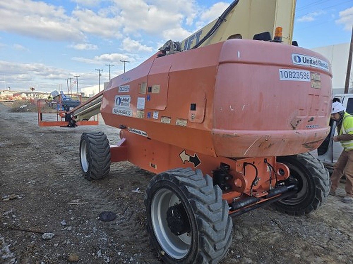 JLG 800S photo 2