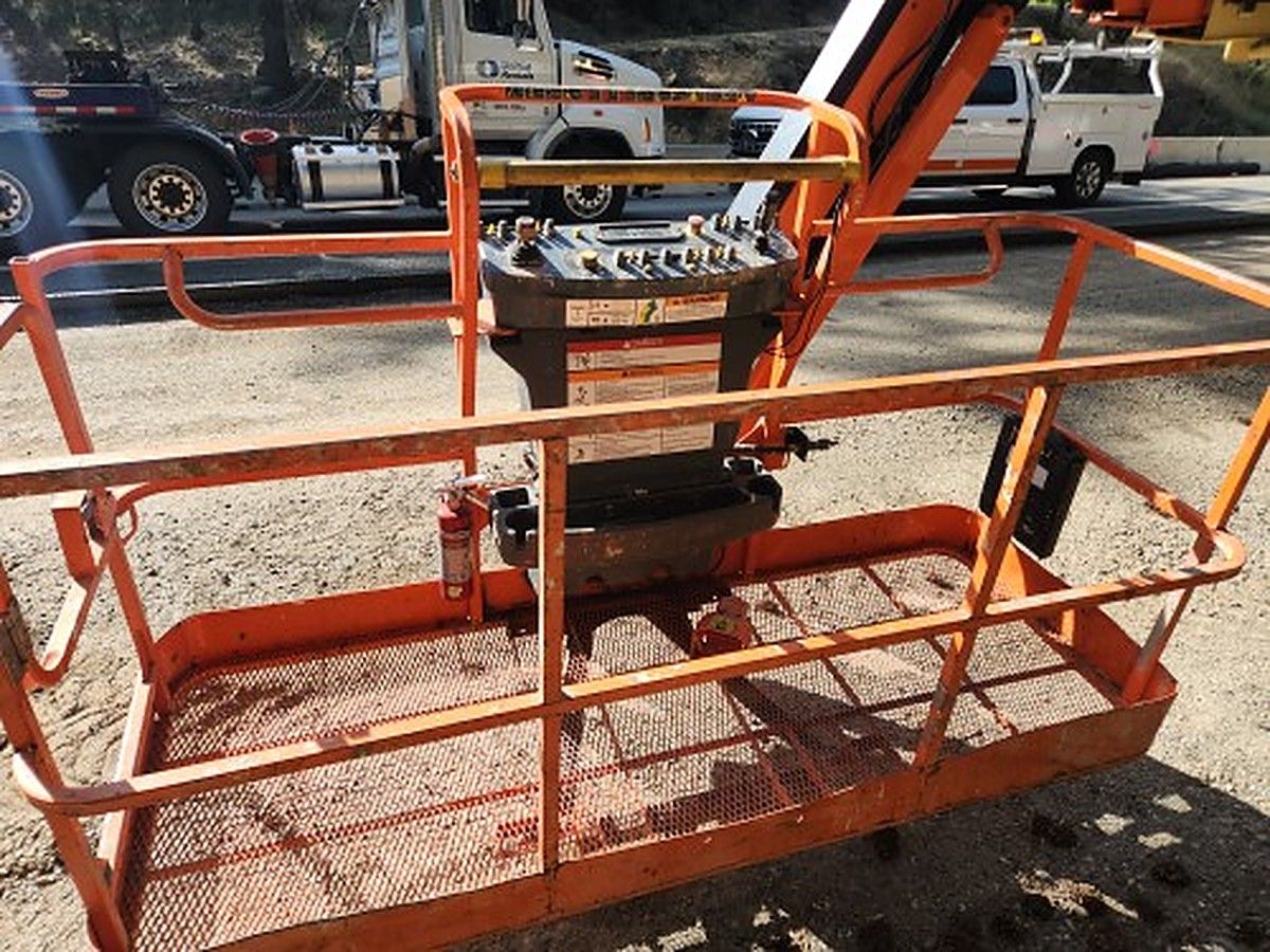 JLG 860SJ photo 10