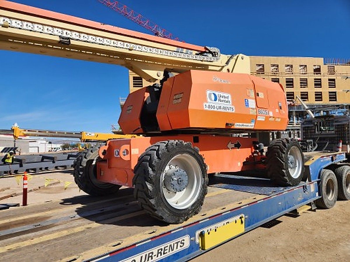 JLG 860SJ photo 8