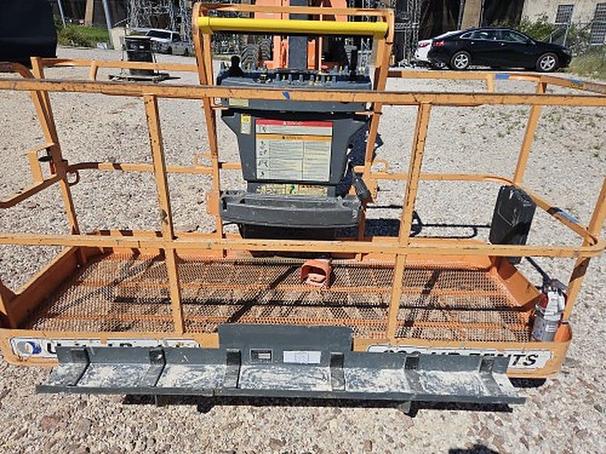 JLG 860SJ photo 4