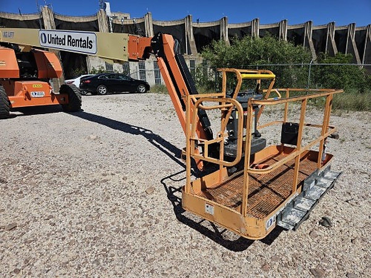 JLG 860SJ photo 6