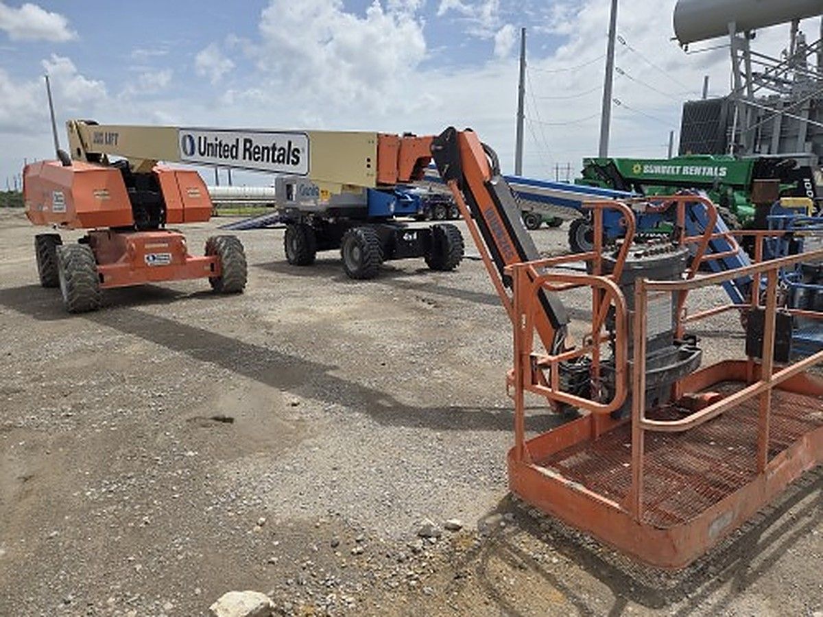 JLG 860SJ photo 2