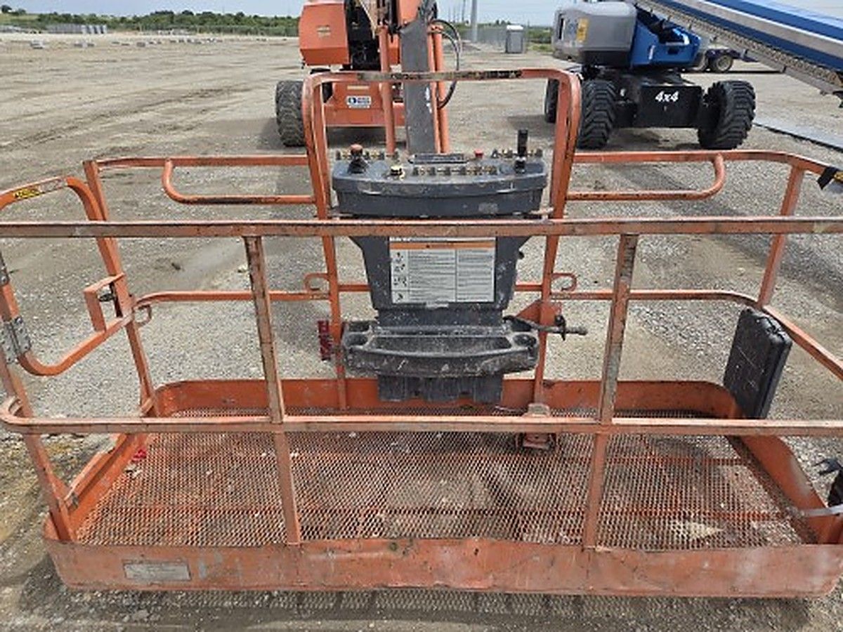 JLG 860SJ photo 10