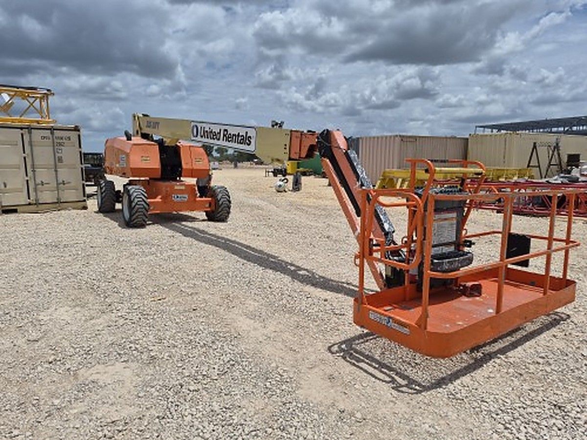 JLG 860SJ photo 4