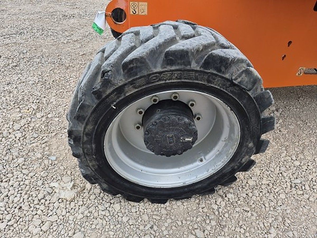 JLG 860SJ photo 6