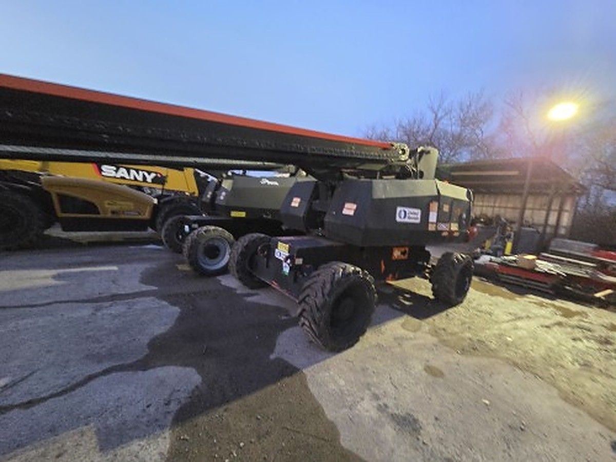 JLG 860SJ photo 2