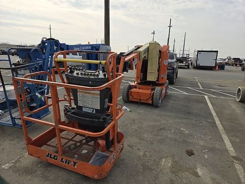2018 JLG E300AJP Boom 30-33' Articulating Dc