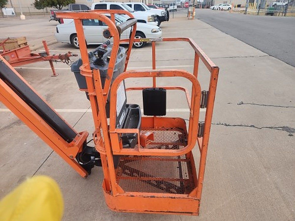 JLG E300AJP photo 15