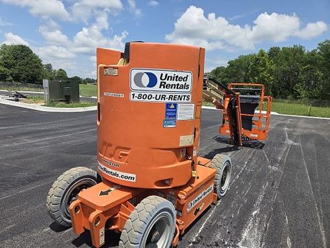 2018 JLG E300AJP Boom 30-33' Articulating Dc