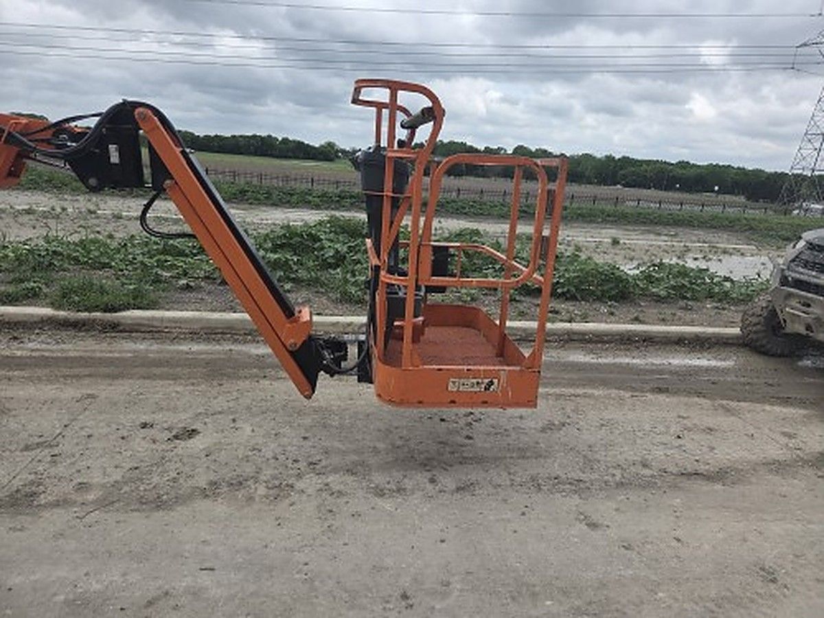 2018 JLG E300AJP for sale in Las Vegas, NV