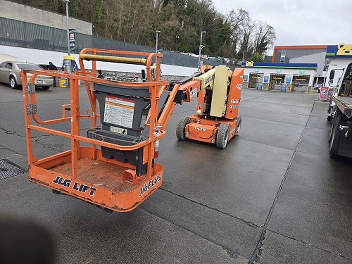 JLG E300AJP photo 4