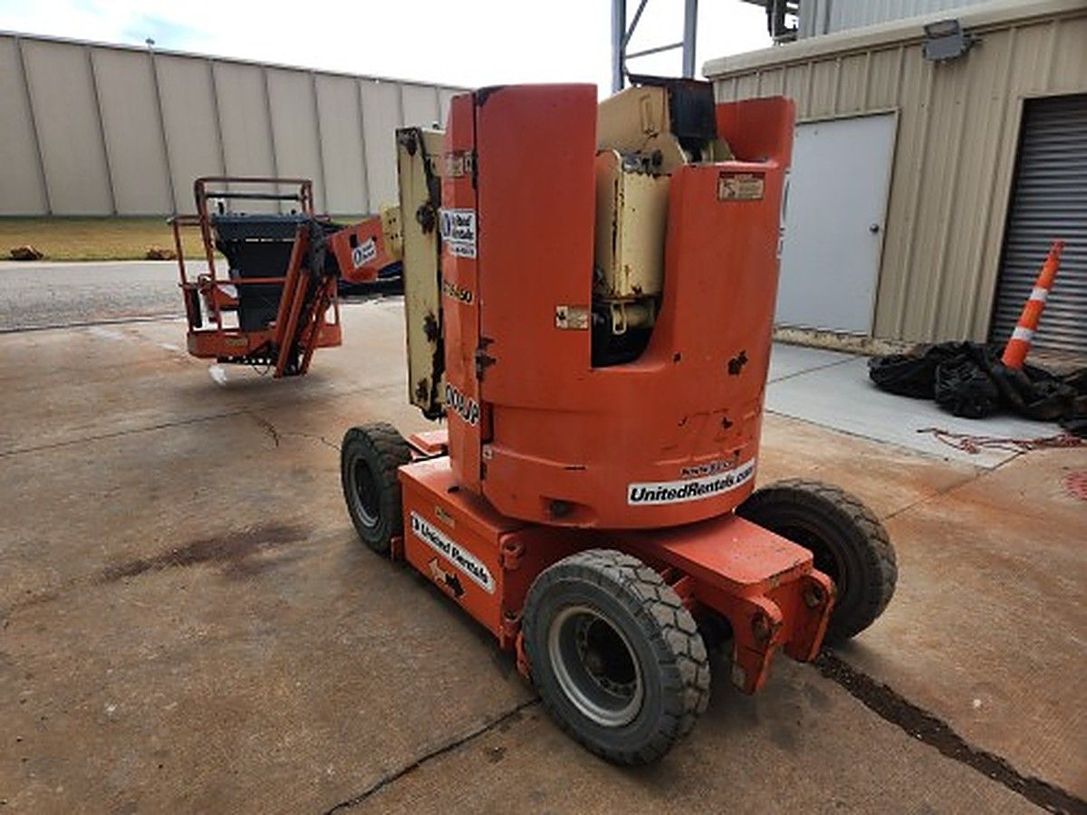 2018 JLG E300AJP for sale in Las Vegas, NV