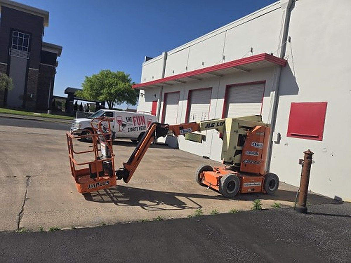 JLG E300AJP photo 9