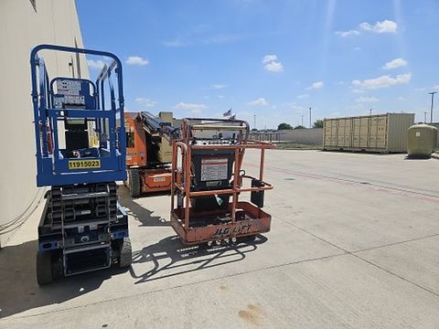 2018 JLG E300AJP Boom 30-33' Articulating Dc