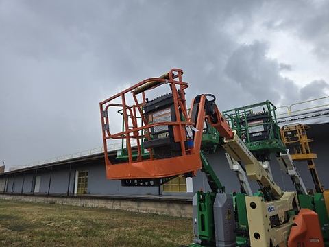 2018 JLG E400AJPN Boom 40-46' Articulating Elec Narrow