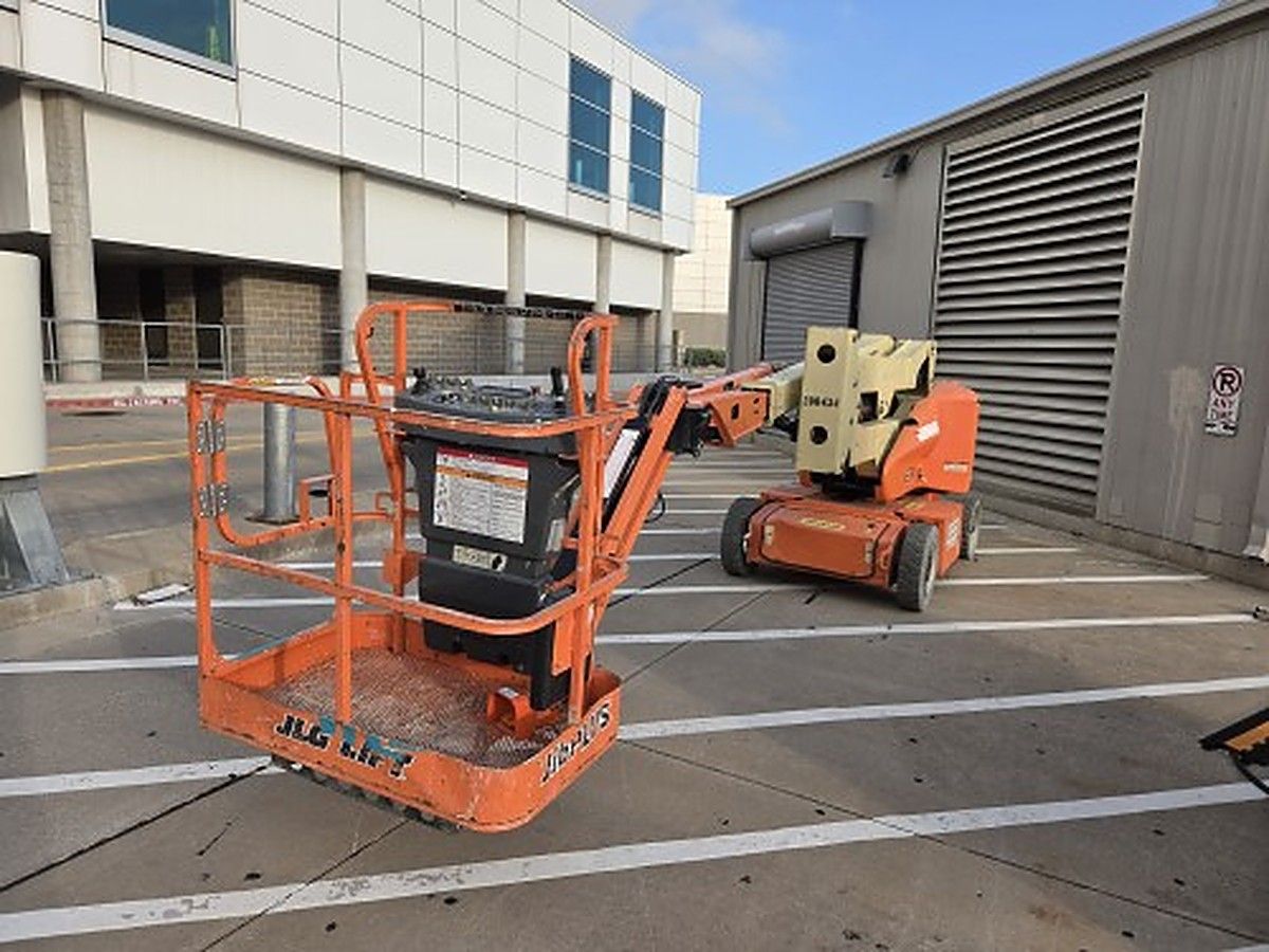 JLG E400AJPN photo 5