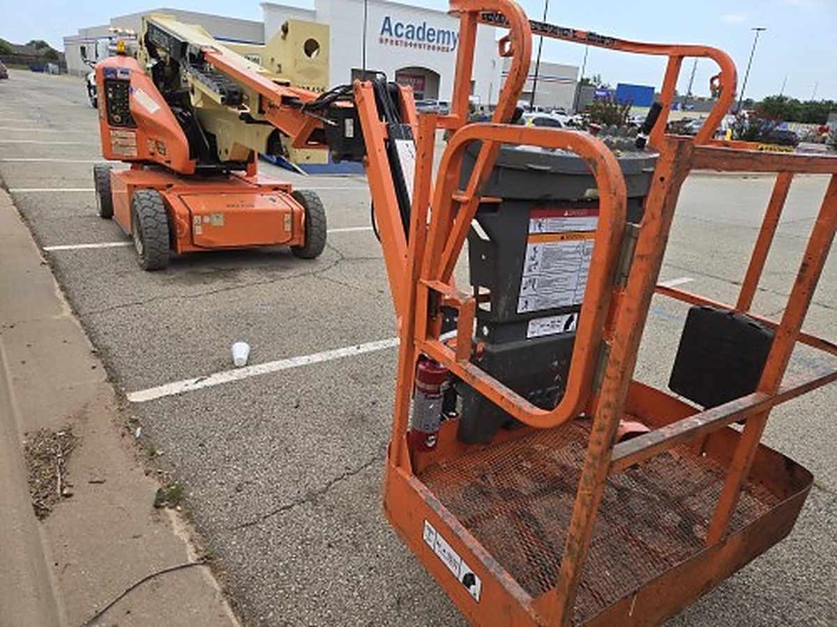 JLG E400AJPN photo 5