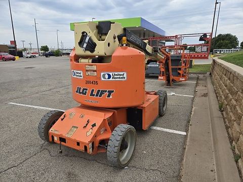 2018 JLG E400AJPN Boom 40-46' Articulating Elec Narrow