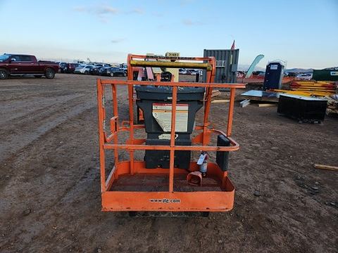 2018 JLG E400AJPN Boom 40-46' Articulating Elec Narrow