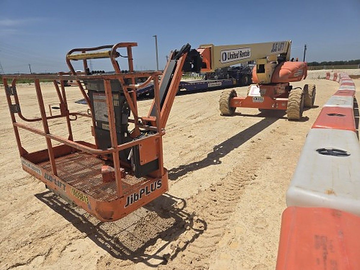 JLG M600JP photo 6