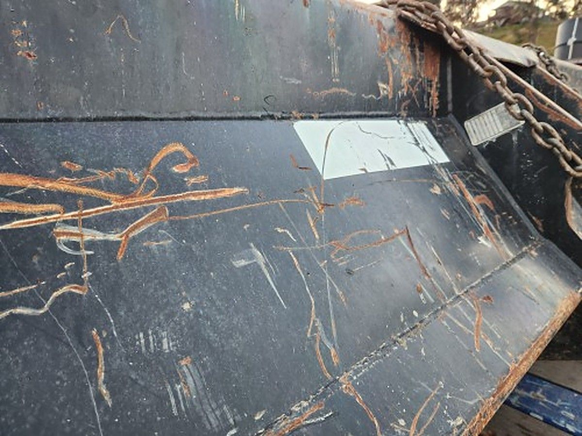 JLG MATERIAL BUCKET photo 3