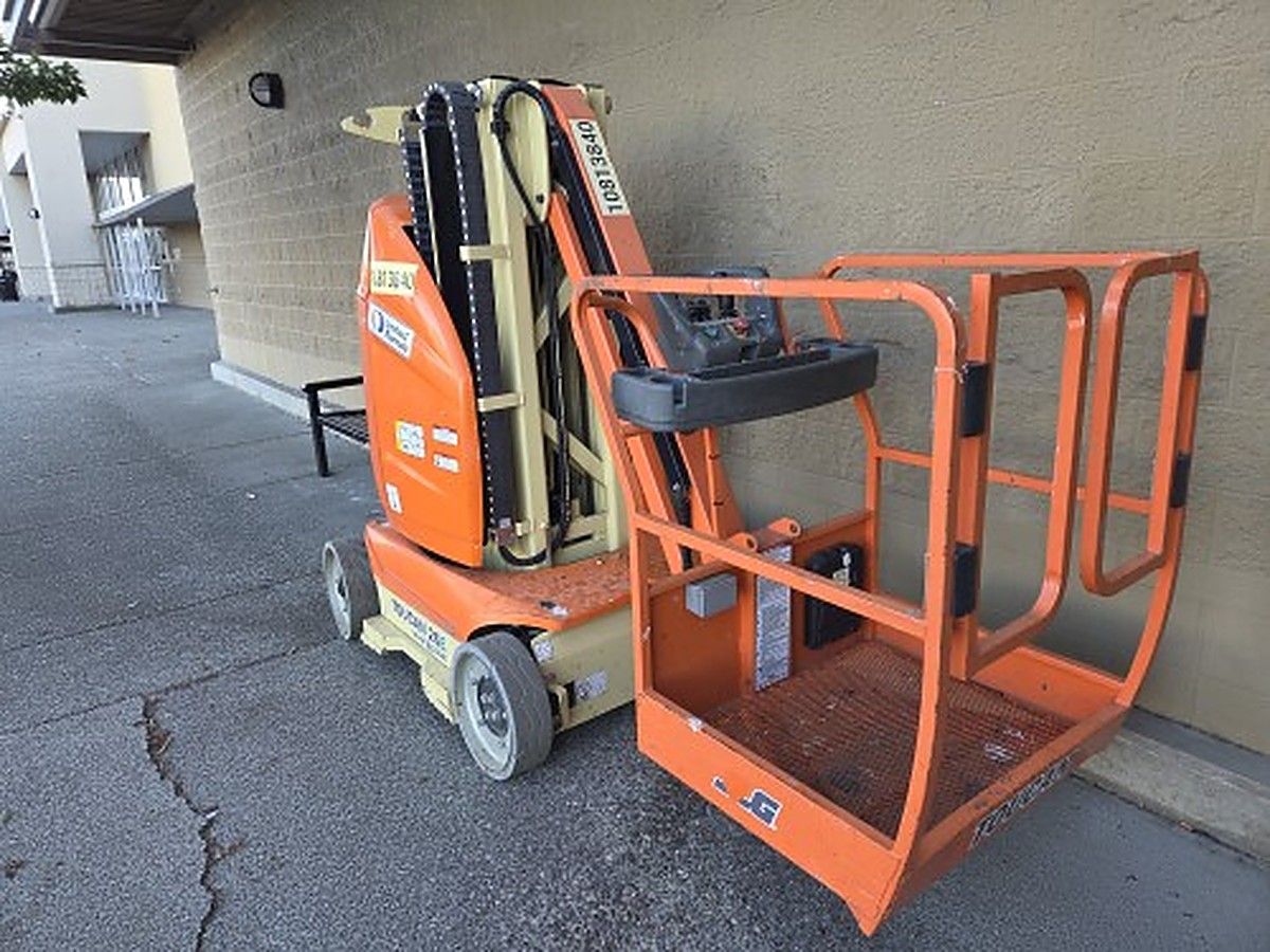JLG T26E photo 3