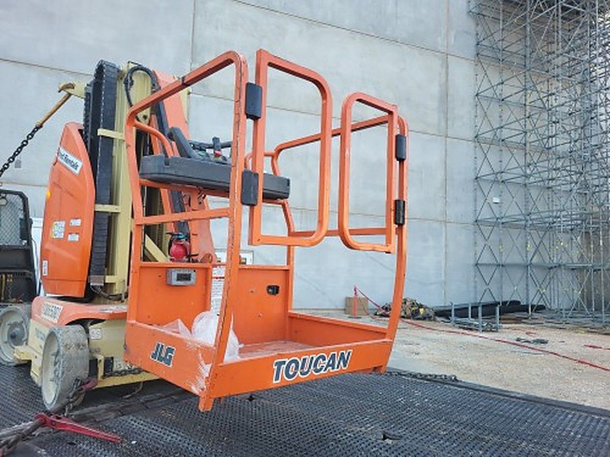 JLG T26E photo 4
