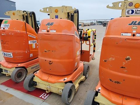 2018 JLG T26E Boom Vertical Mast 26-27' Self Propelled