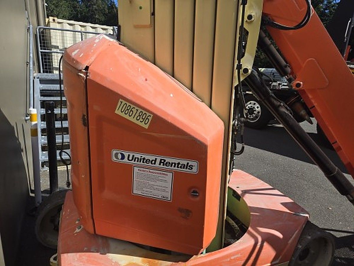 JLG T32E photo 4