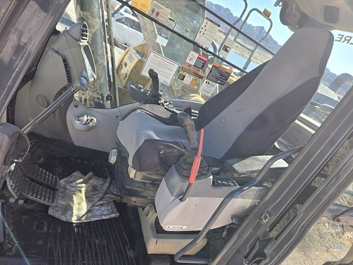 2018 JOHN DEERE 210G LC for sale in Las Vegas, NV