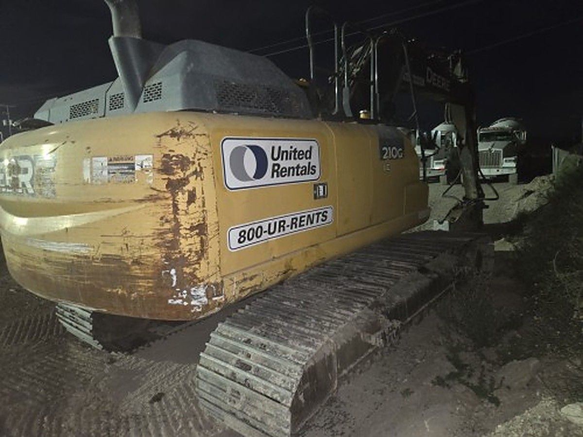 JOHN DEERE 210G LC photo 7