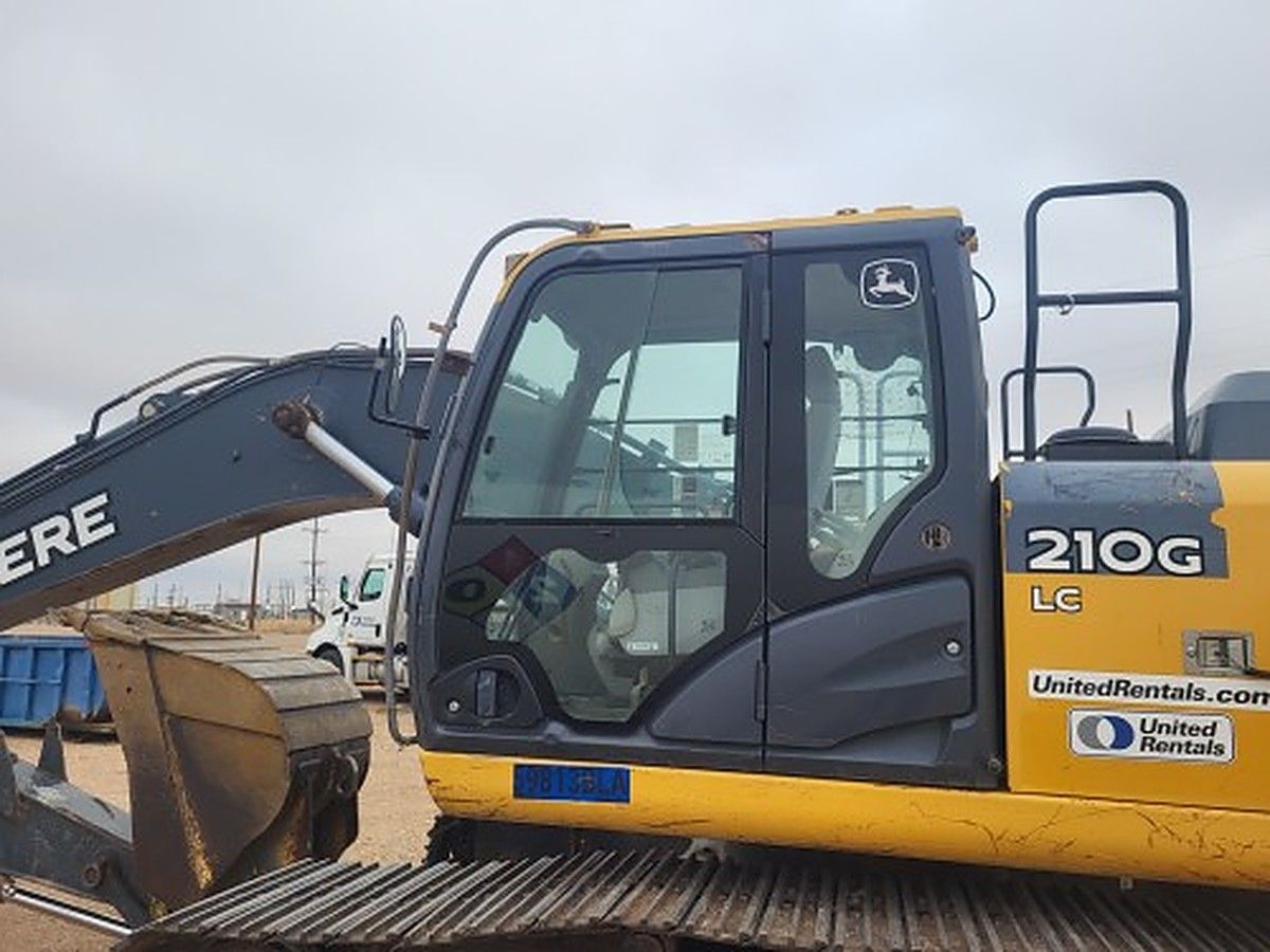 JOHN DEERE 210G LC photo 3