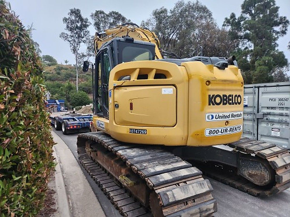 KOBELCO SK230SR-5 photo 4