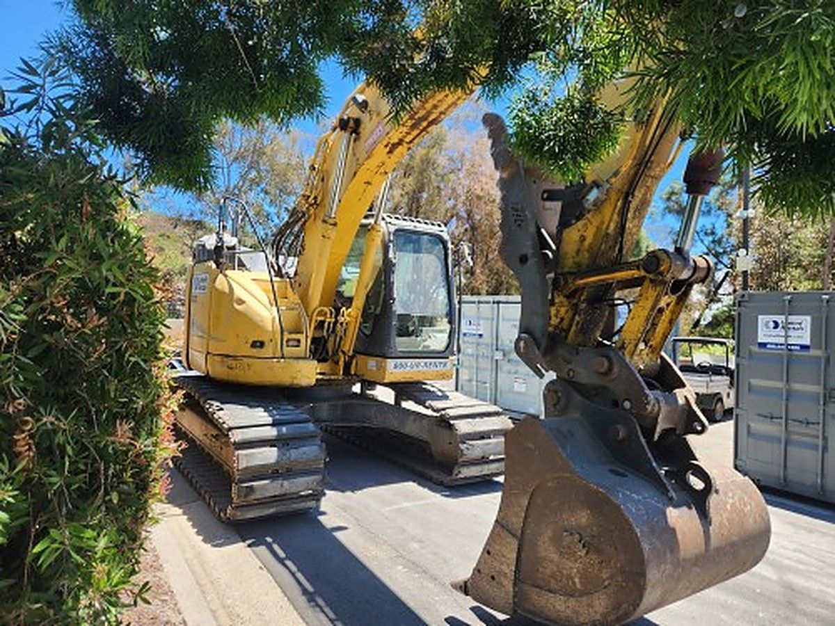 KOBELCO SK230SR-5 photo 10